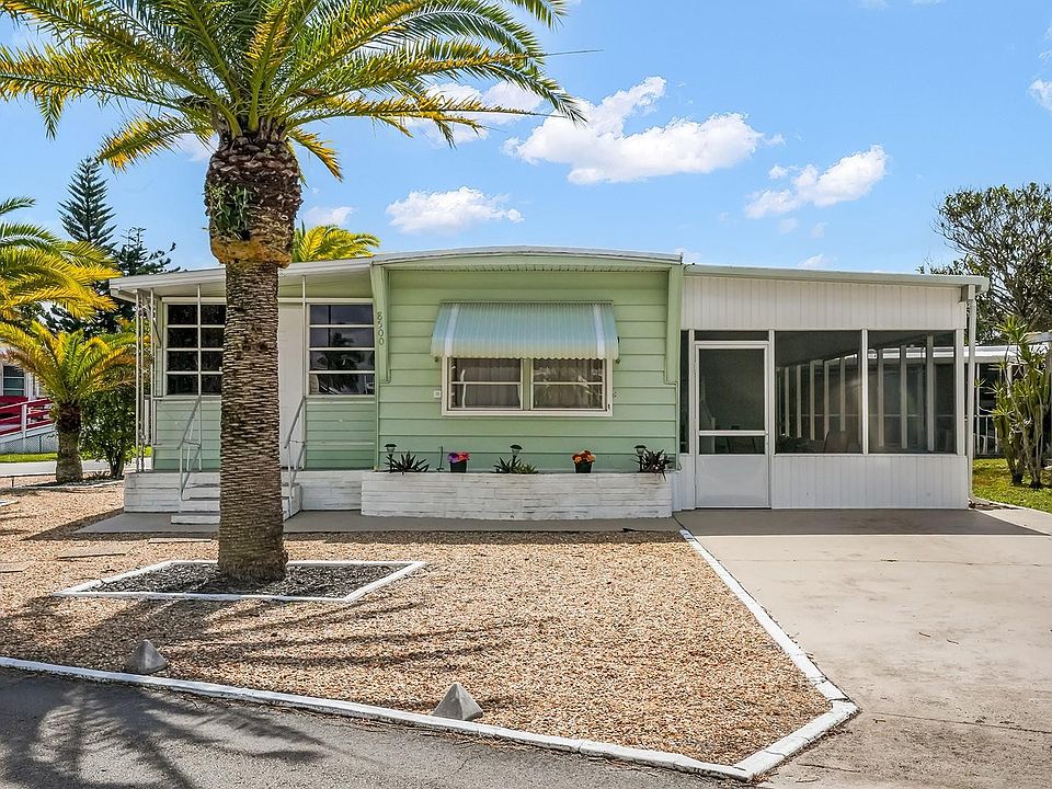 1st image of 8500 SW 21st Street
