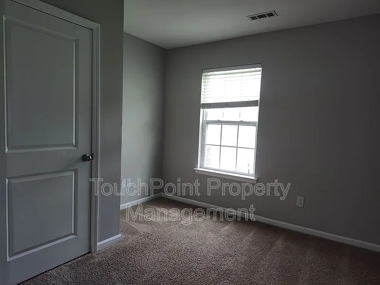 6731 Broad Valley Ct — Photo 22