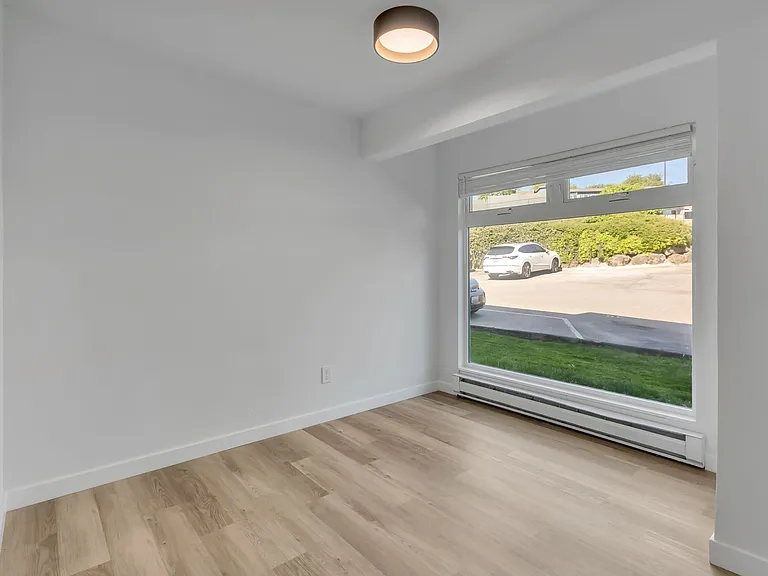 15142 65th Ave S #209 — Photo 9