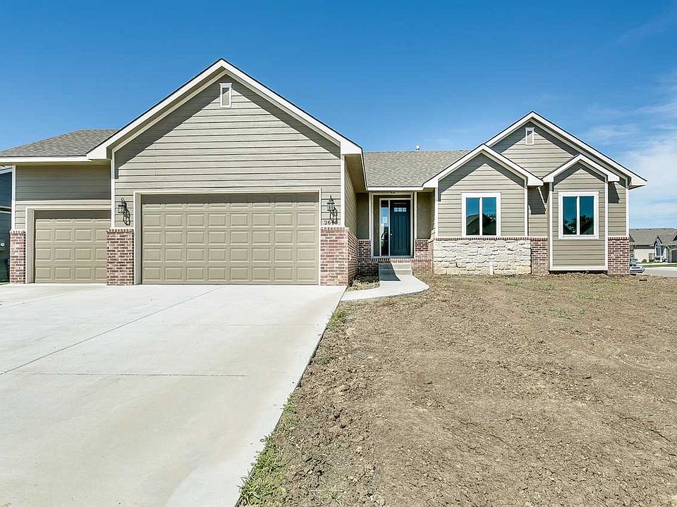 1st image of 2645 N Bluestone Ct