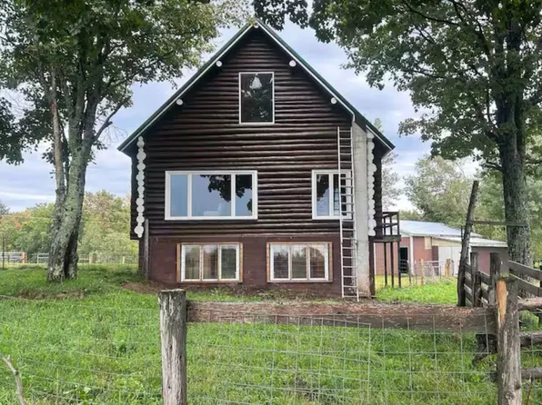 56637 Koskela Rd, Calumet, MI 49913