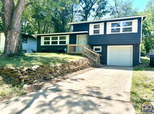 3507 SW Oakley Ave, Topeka, KS 66614