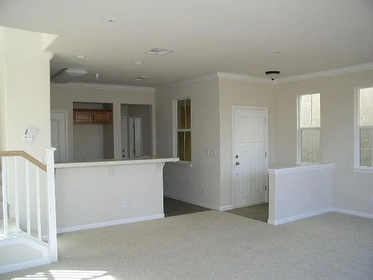 2151 Vienna Way — Photo 8