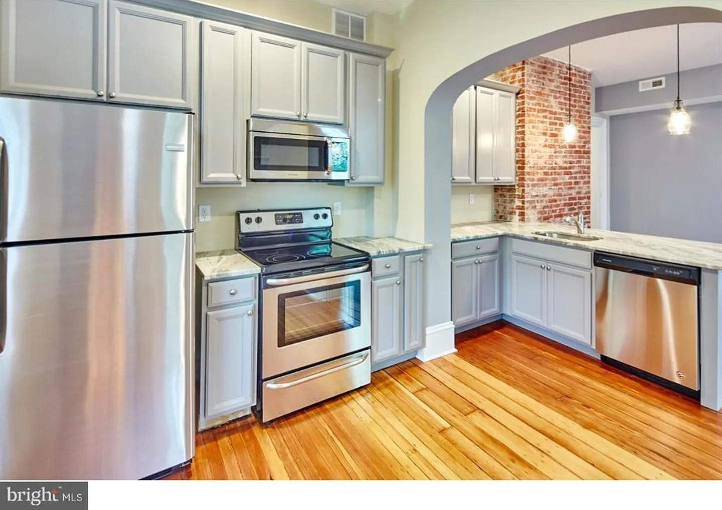 1300 Delaware Ave — Photo 3