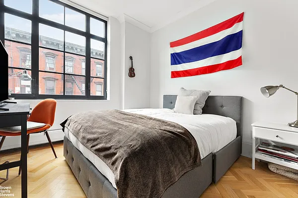 Rented by Brown Harris Stevens | media 13