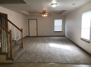 1304 NW Willow Dr #1304, Grain Valley, MO 64029