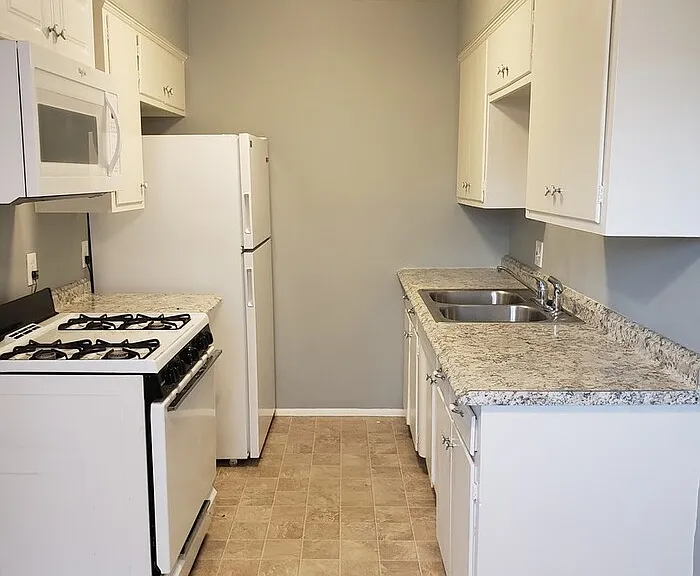 3522 College Ave #3 — Photo 5