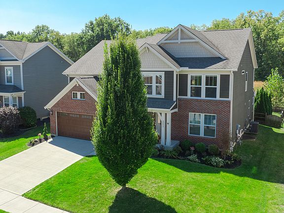 4th image of 3453 Woodland Dr