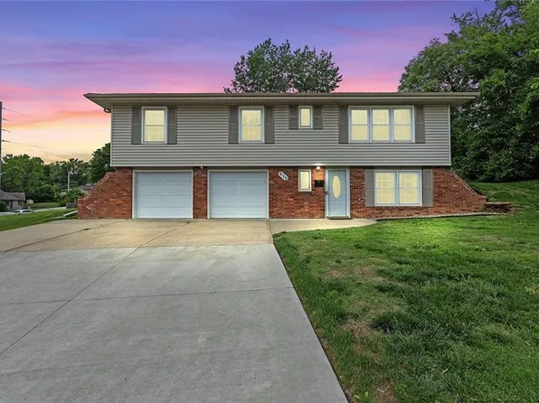210 SW Murray Rd, Lees Summit, MO 64081