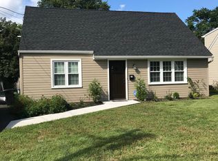 310 Eaton Ave, Hamilton, NJ 08619