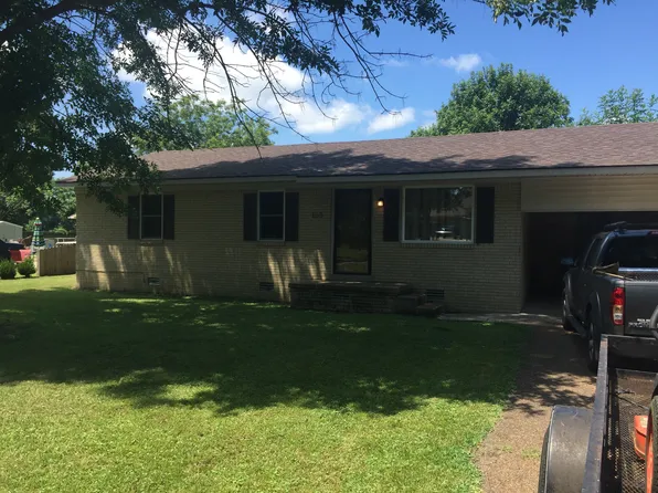 155 Allen Ave, Dyersburg, TN 38024