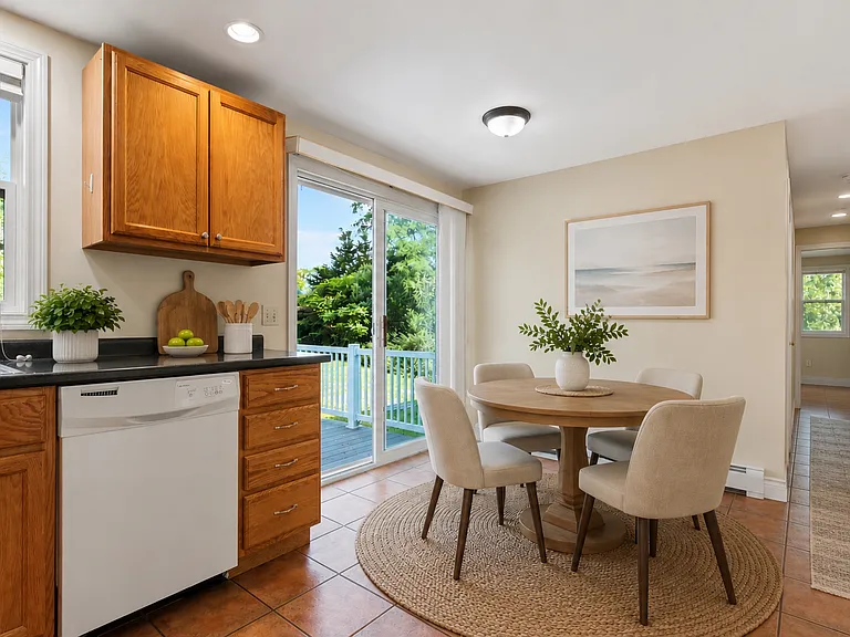 2 Pond View Rd — Photo 5