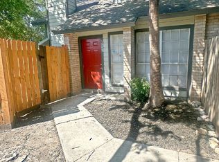 7508 Oak Chase, San Antonio, TX 78239