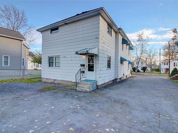 5th image of 62 Chapel St