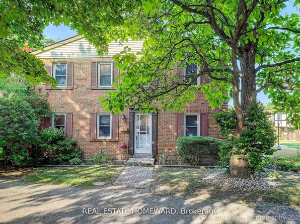 25 Brimwood Blvd #116, Toronto, ON M1V 1E2