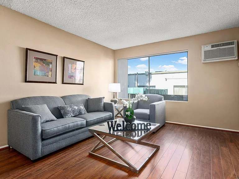 Parkview Terrace Apartments — Photo 16