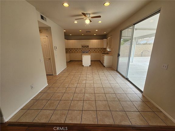 2nd image of 15752 Home Ct