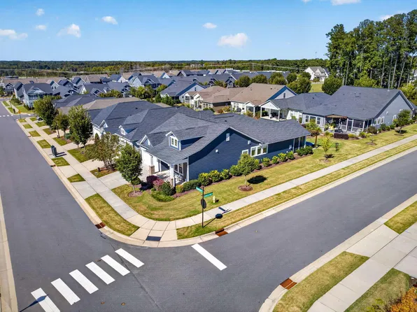 1837 Stagecoach Trl, Wendell, NC 27591