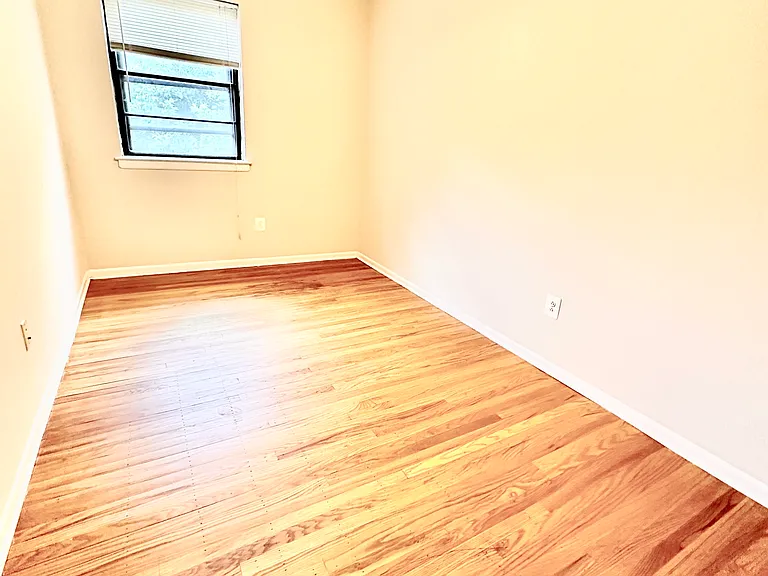 3409 Cresson St #6 — Photo 10