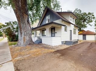 510 1st St NW, Minot, ND 58703