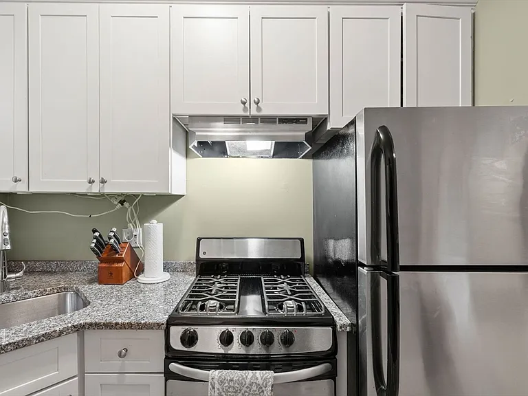 386 Commonwealth Ave #23 — Photo 5