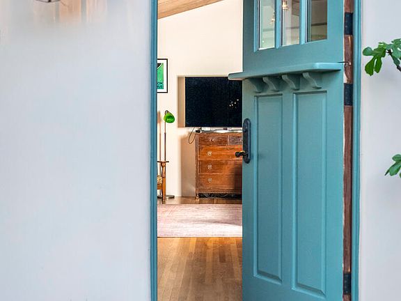 4th image of 2835 Exeter Pl