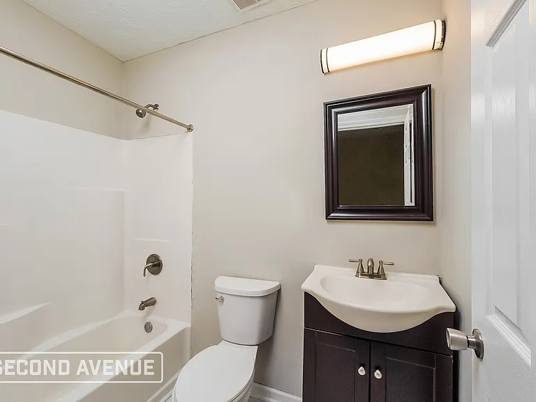 1796 Mellwood Ave — Photo 14