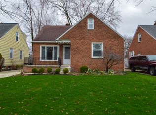 1591 Longwood Dr, Mayfield Heights, OH