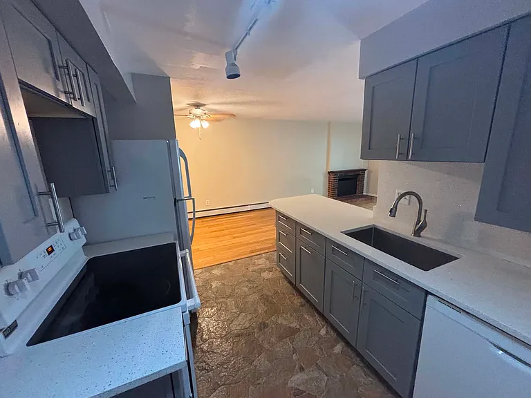 54 Nome Way #B — Photo 24