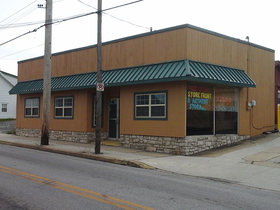 Store front on major route