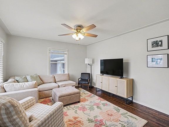 5th image of 5057 Blaine Ave SE