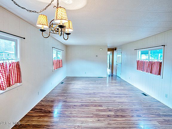 4th image of 1600 W Yellowstone Ave #19
