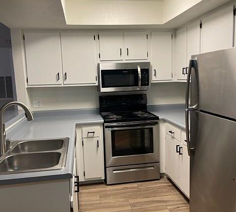 3rd image of 111 Warbonnet Way