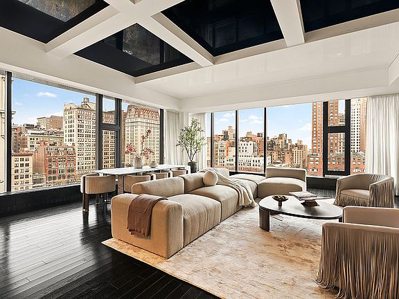 2nd image of 15 Union Sq W #30