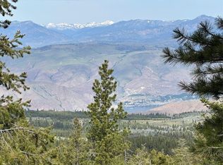 420 Hummingbird Rd, East Wenatchee, WA 98802