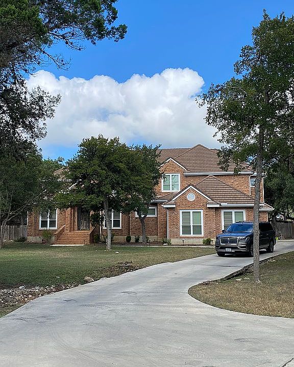 1st image of 21450 Forest Waters Cir