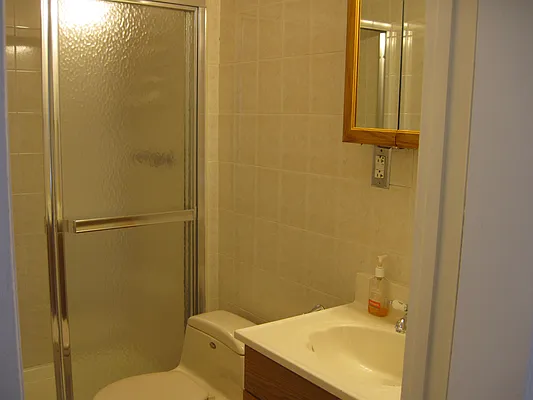 Rented by 18 REALTY | media 18