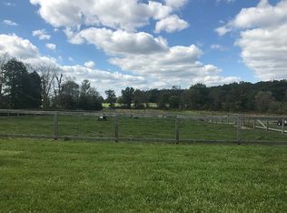 629 Apple Rd, Quakertown, PA 18951