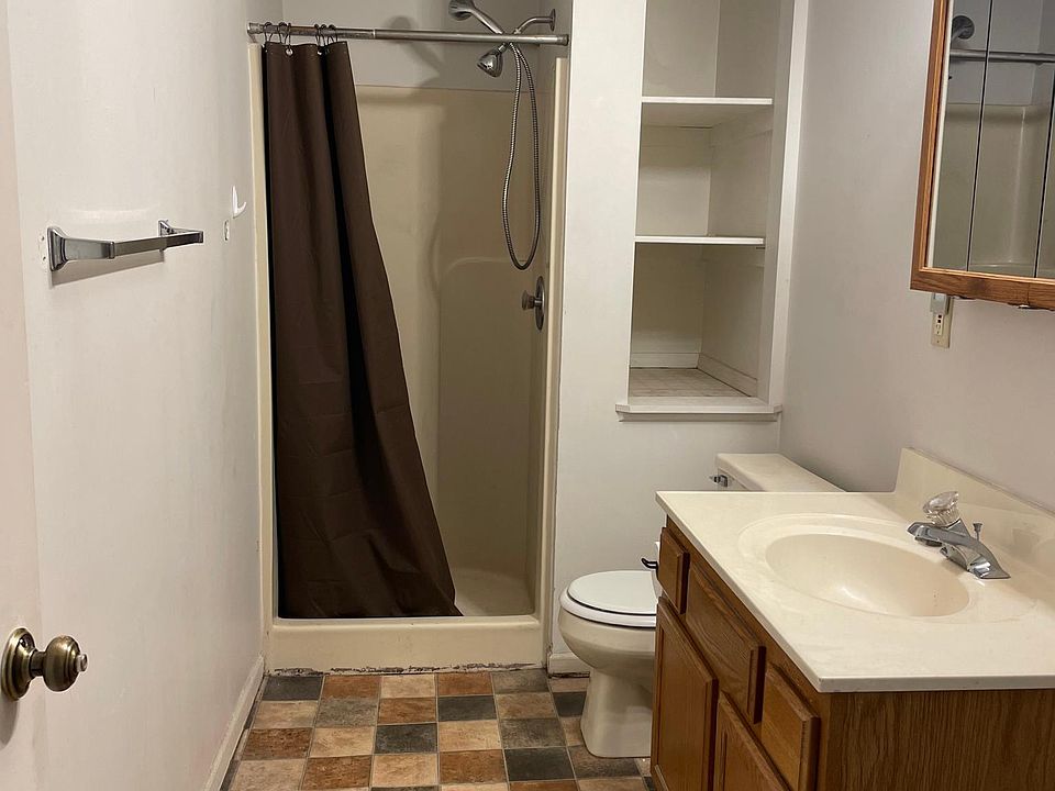 3412 Parkwood Dr, Dewitt, MI 48820 Zillow