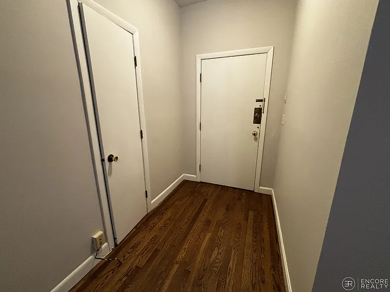 15 Stearns Rd #4 — Photo 8