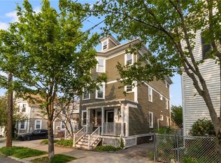 169 Ivy St #2, Providence, RI 02906