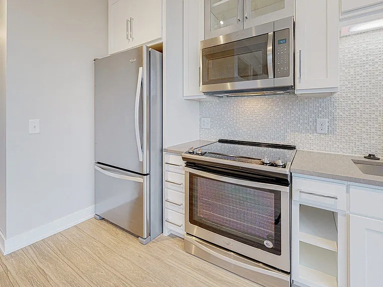 The Finn Apartments — Photo 25