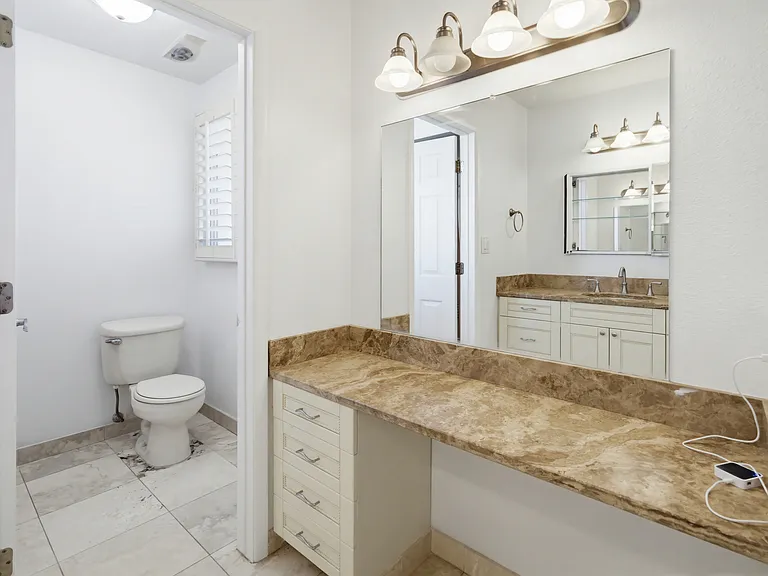 6503 S Bonarden Ln — Photo 22