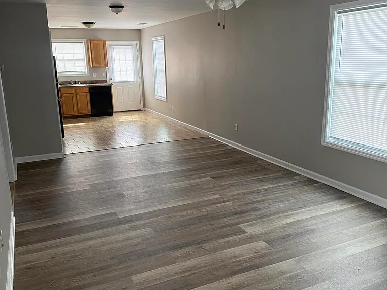 8003 Wilburn Way — Photo 4