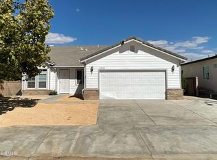 43838 37th St W, Lancaster, CA 93536