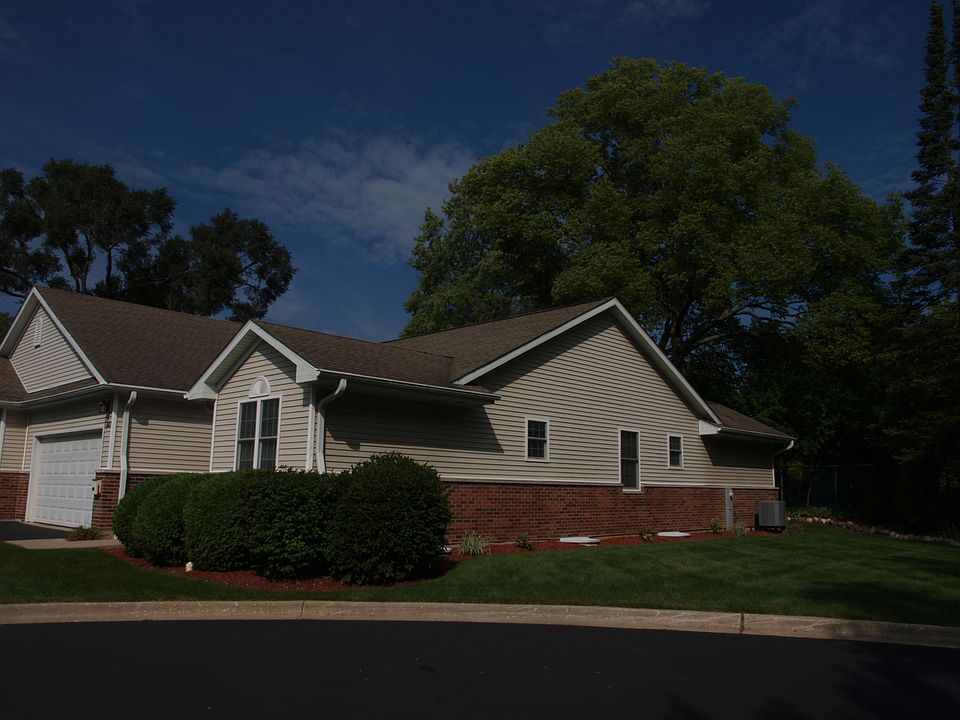 347 Ginger Ln, Antioch, IL 60002 Zillow