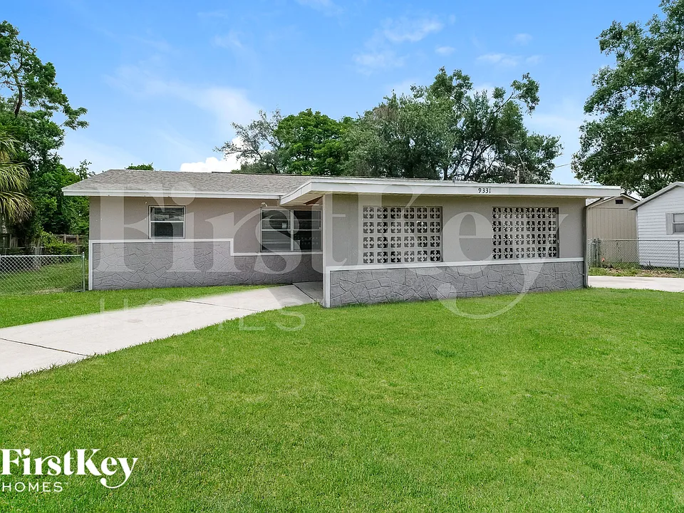 9331 Forest Hills Dr