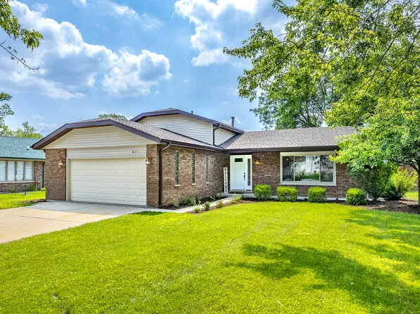 812 Lear Ln, New Lenox, IL 60451