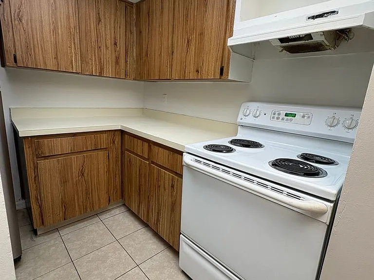 140 Orchid Woods Ct #7D — Photo 20