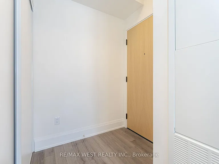 89 Church St #2604 — Photo 10